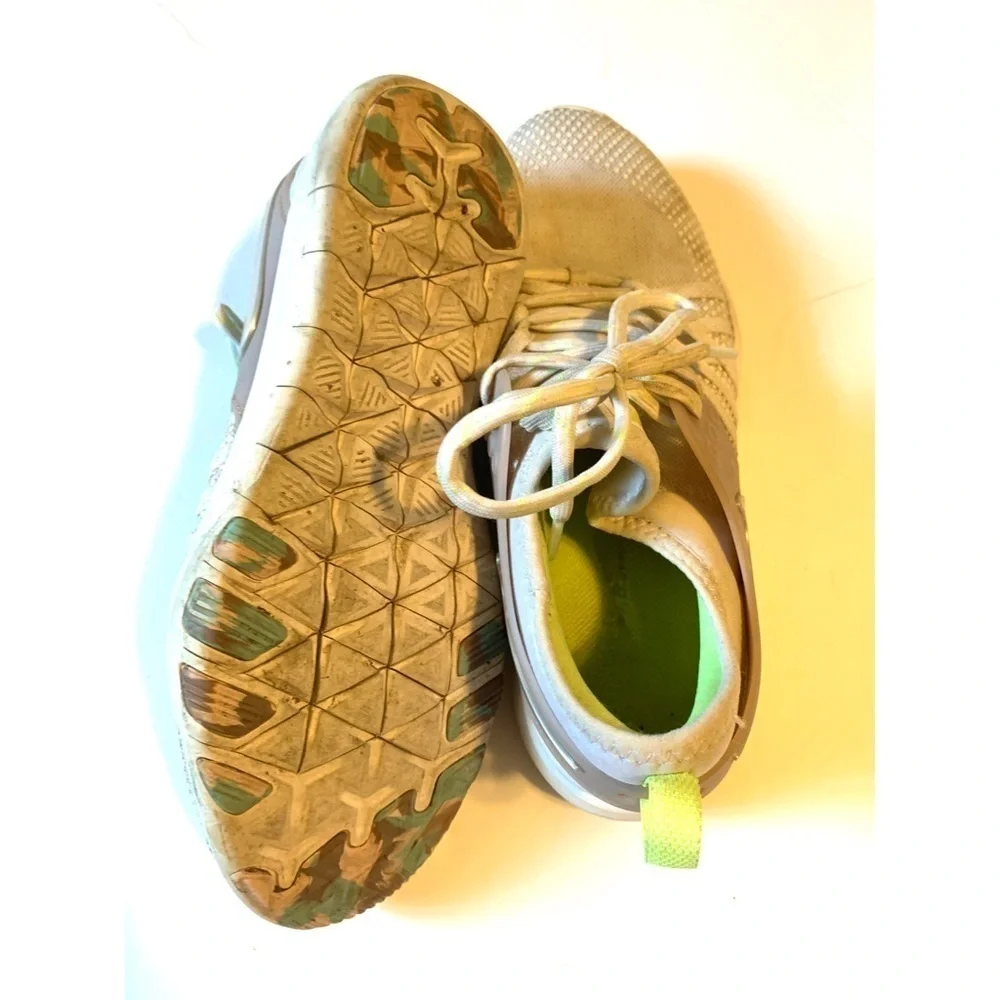 Women’s Nike Free Training Shoes size 7.5